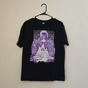 Labyrinth Women's Large Purple Graphic Tee
